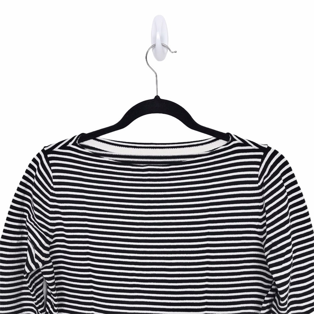 Black and White Stripe 3/4 Sleeve Knit Top - Picture 4 of 7